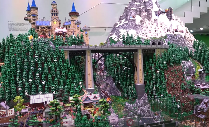 Noted: Inspirational Lego Dioramas